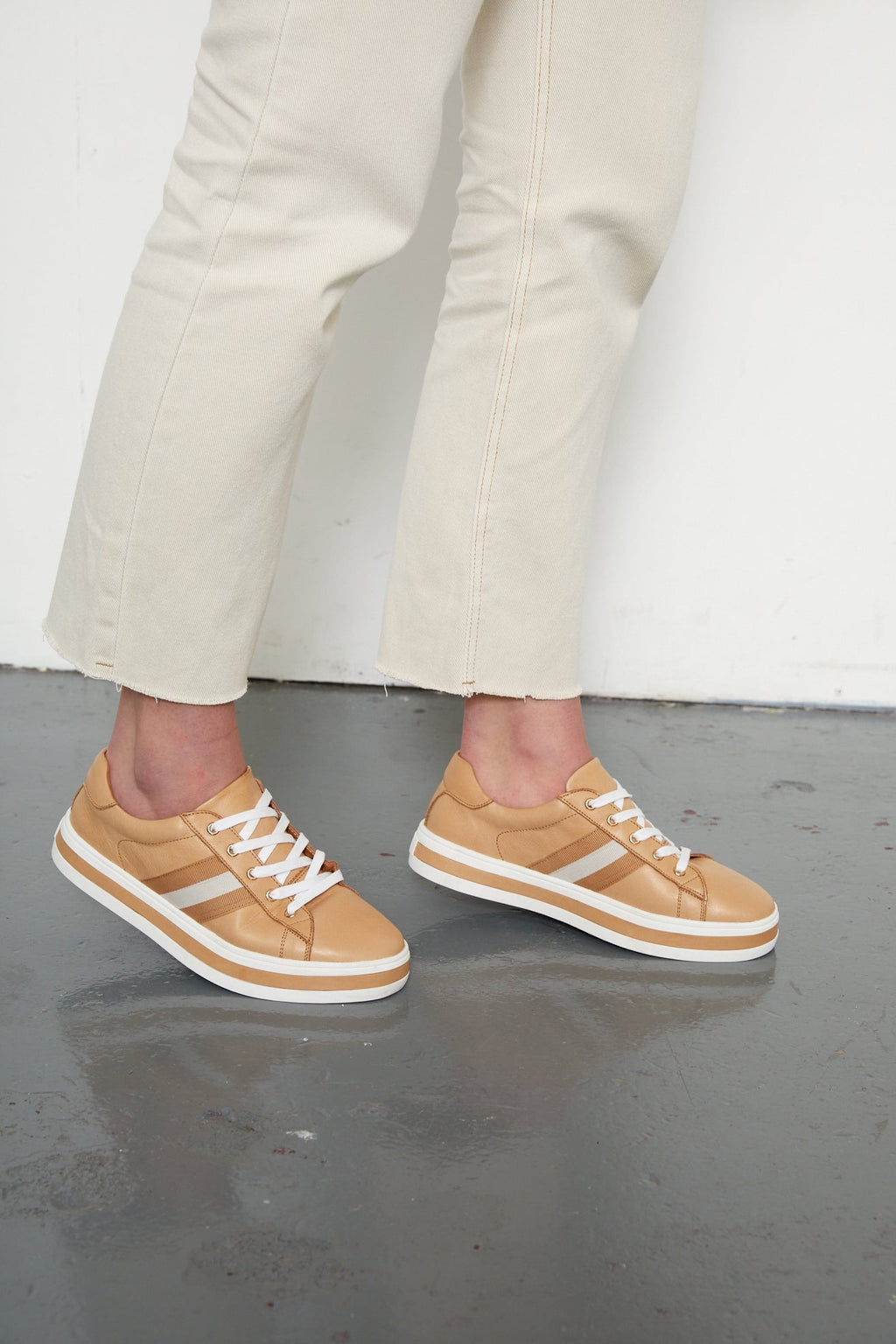 PEPE CAMEL MULTI STRIPE