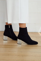 SEZ BLACK