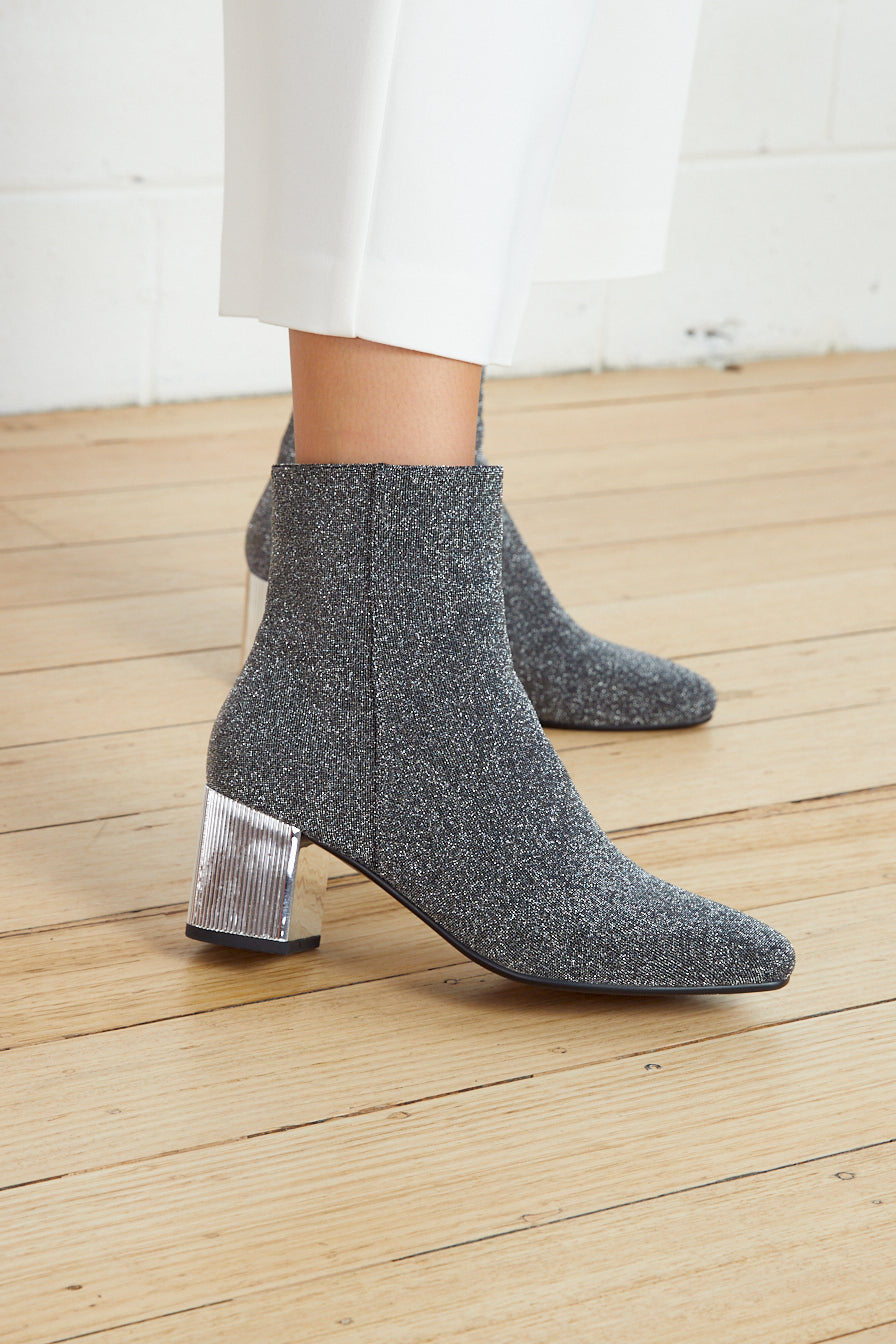 SEZ GUN METAL GREY