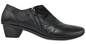 SURRENDER-BLACK BROCADE-women-Traffic Footwear